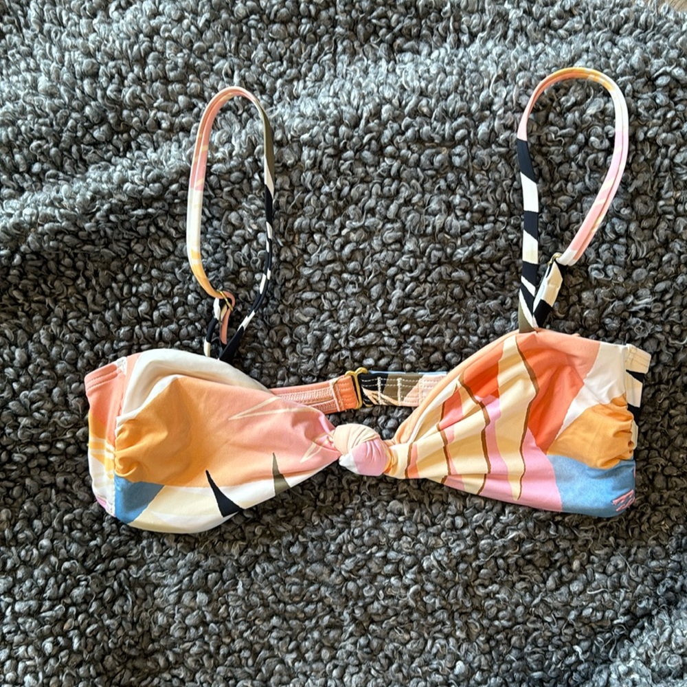 Billabong bikini Top last rays size M